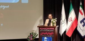 سیروس ابراهیم‌زاده: باید شکم سیر باشد تا از هنر لذت ببریم