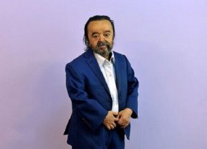 اسدالله یکتا:‌ درآمدم از سیگارفروشی بیشتر از سینما بود!