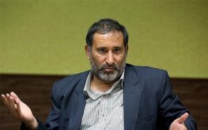 علیرضا قزوه به مهران مدیری: اگر صداوسیما نبود،الان در پایین برره بز می چراندی
