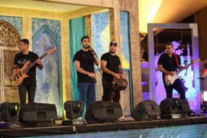 روایتی از کنسرت رایگان سینا درخشنده